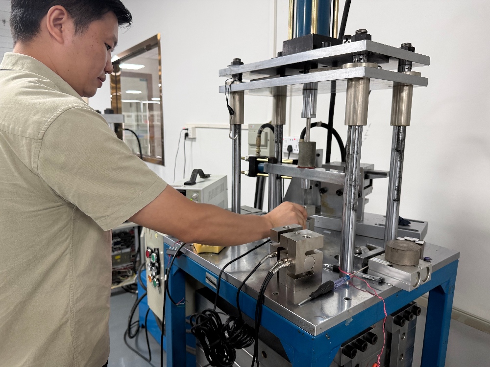 Technology Engnieer Load Cell Mr Luo(1)